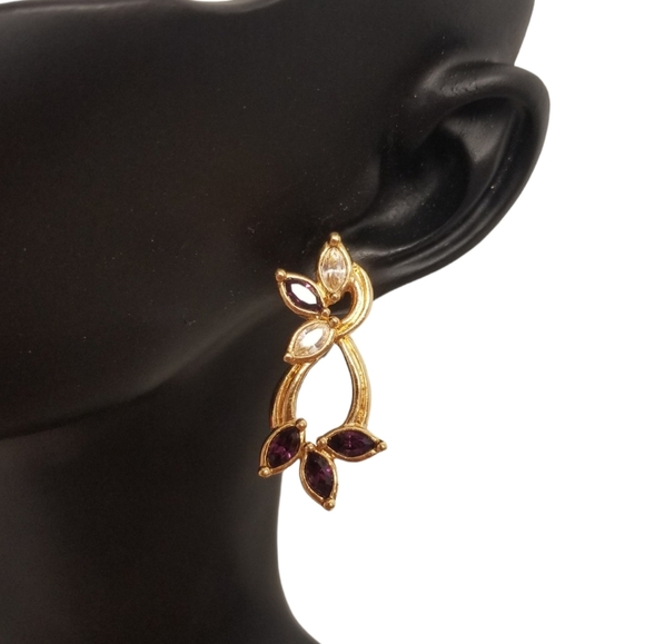 AVON 1994 "SHADES OF PURPLE" GOLDTONE WITH AMETHYST & WHITE GLASS JEWEL EARRINGS - Picture 1 of 6